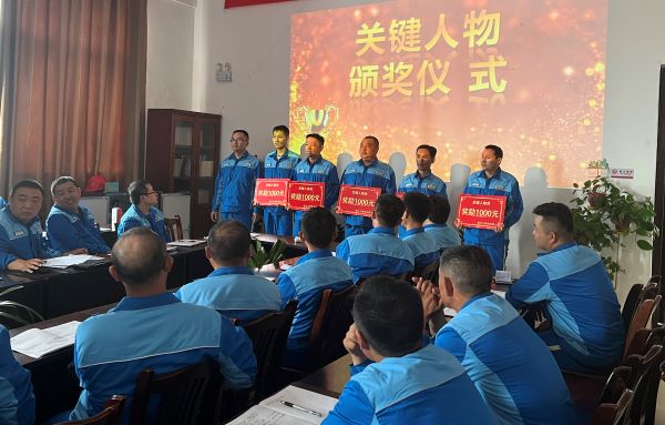 10.³ţð齨衰.jpg